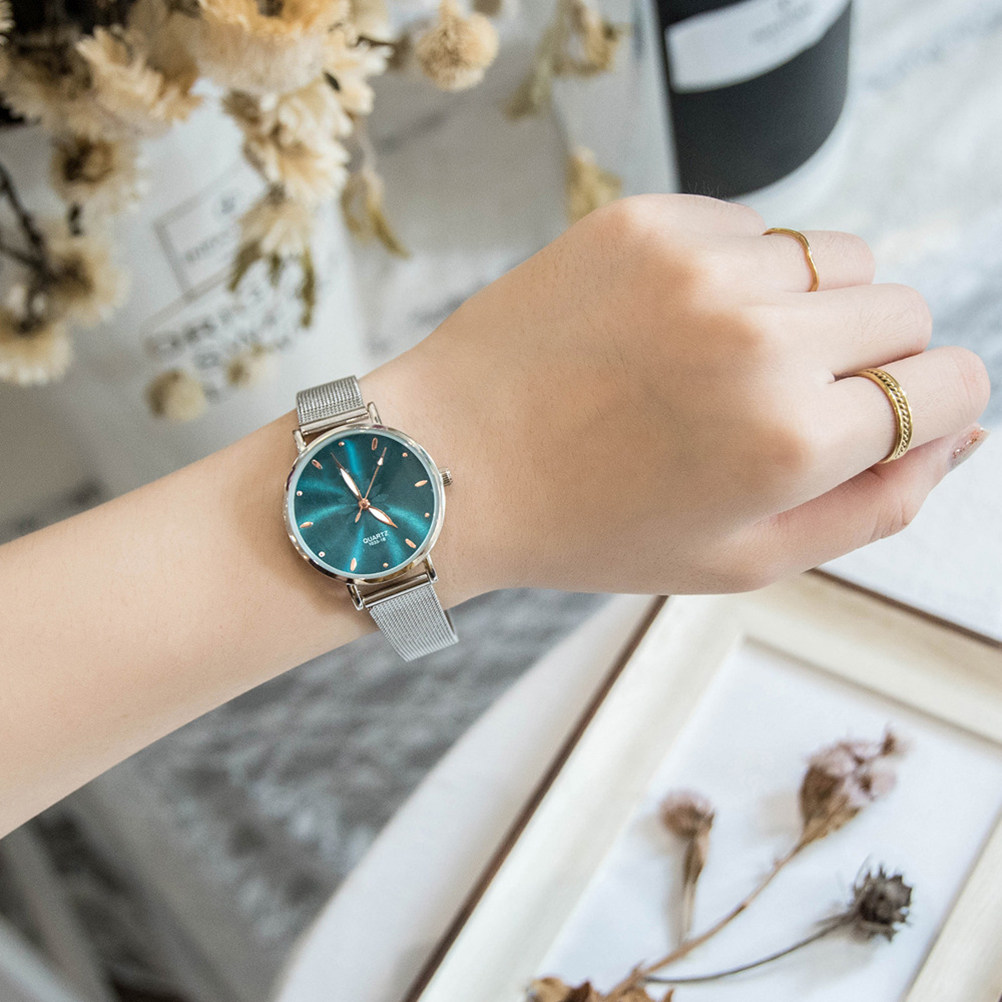 ساعة كوارتز أنيقة للنساء، سوار - مراجعة Luxury Watch Gift For Her وسعره