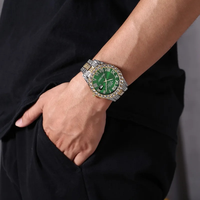 ساعة كوارتز فاخرة مطلية بالذهب - مراجعة Luxury Watch Iceberg وسعره